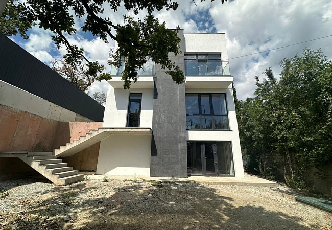 Aurora Garden House (Аврора Гарден Хаус)